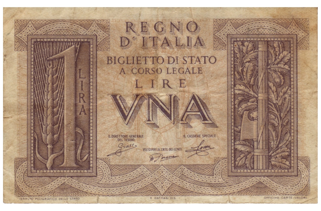 Collezione di vecchie lire rare con dettagli sui valori attuali e suggerimenti per i collezionisti.